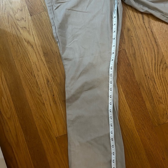 Old Navy Boot Cut Stretch Khaki Pants Petite - Picture 11 of 12